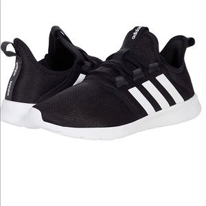 Adidas cloudfoam  black womens sneaker